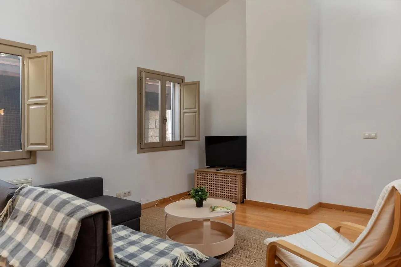 Flateli Cort Reial 7 Apartment Girona
